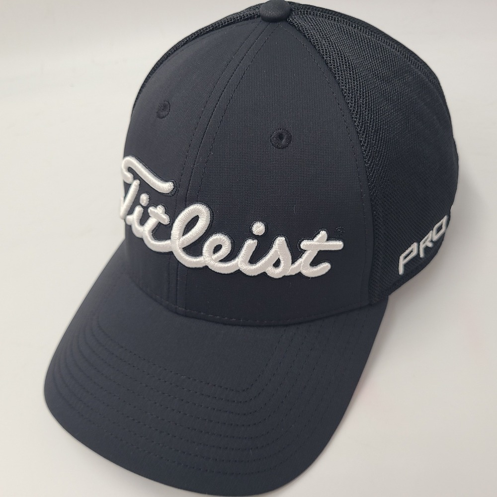 Titleist Hat Fitted XL-XXL Mesh Black White Golf Pro V1 FJ FootJoy Outdoors Men